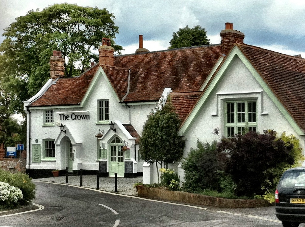 The Crown, Kingsclere, Hampshire jigsaw puzzle in Street View puzzles on TheJigsawPuzzles.com